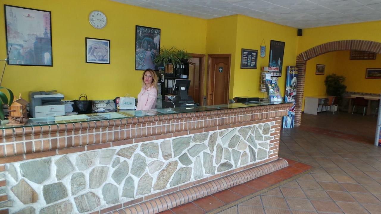 Bungalows Alpha Getafe Extérieur photo